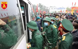 Nụ cười của những tân binh Hà Nội trong ngày hội tòng quân